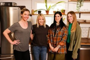 Arryn Zech Instagram - Reunited and it feels so goooood! Stay tuned for some upcoming holiday fun, from the VIZ and #RWBY team to you. ❤️🤍🖤💛 @arrynzech @bdunkelman @kara4tx @iamlindsayjones