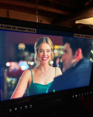 Ashley Newbrough Instagram - BTS part three of Unwrapping Christmas - Lily’s Destiny now streaming on @hallmarkplus ! 🎁🪐✨
