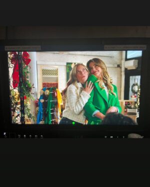 Ashley Newbrough Instagram - BTS part three of Unwrapping Christmas - Lily’s Destiny now streaming on @hallmarkplus ! 🎁🪐✨