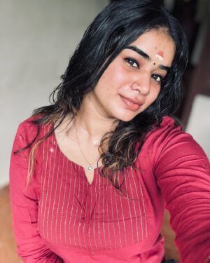 Athirarudhra Instagram - 🤌🤍
