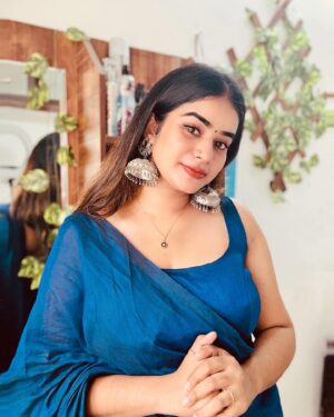 Athirarudhra Instagram - Can you read my eyes 👀 😉🤍