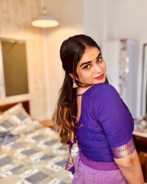 Athirarudhra Instagram - Outfit ❤️ @ar_handlooms_kuthampully 
Jwelary ❤️ @sona_bridal_rental_jewels_