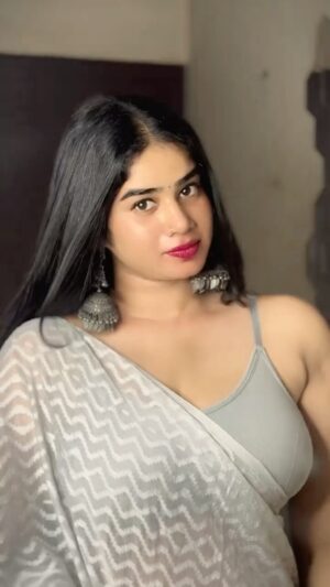 Athirarudhra Instagram - Peelings🤍🫦
#pushpa2 #trendingreels