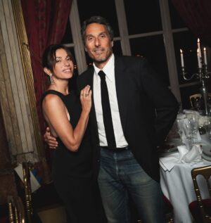 Aure Atika Instagram - Le retour.

@saywho @jeanpicon @vincentelbaz (meilleur partenaire de danse 💃 🕺) @givenchy 
@deauvilleus 

@charlottetourret @isabrulier