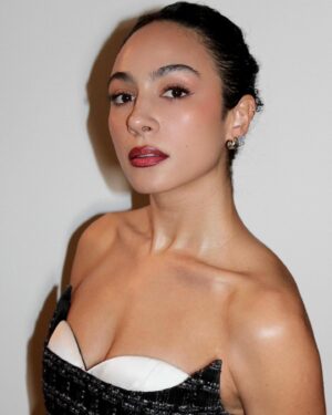 Aurora Perrineau Instagram - 🧚🏽‍♀️ The beauty @jentioseco got me ready for Nickel Boys. 

If you haven’t seen it yet, it’s absolutely beautiful and heartbreaking, with flawless performances by the entire cast. This one will stick with you for a very long time