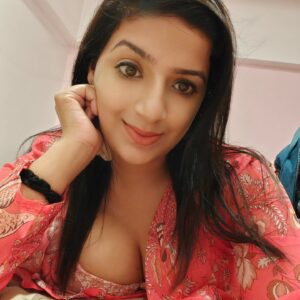 Ayushi Bhowmick Instagram - #saturday 
#💗💓💓💓🧡🧡
#🧡🧡💓💓💓💯✨✨💥💥