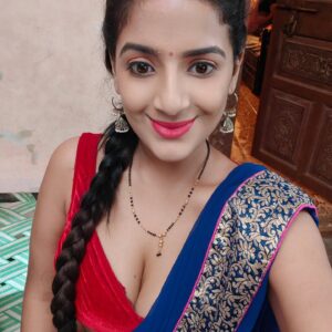 Ayushi Bhowmick Instagram - #shoot 
#beauty 💙💙
#💙💙💙✨✨✨
#blessed
#💙💙💙💙💙