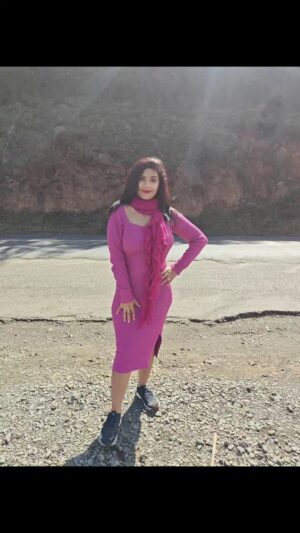 Ayushi Bhowmick Instagram - #Enjoy Your Life To The Fullest No One Knows Future
#happy 
#peace 
#hill
#lake