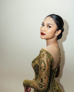 Actress Azizah Salsha HD Photos and Wallpapers September 2024