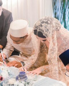 Azizah Salsha Most Liked Photos and Posts