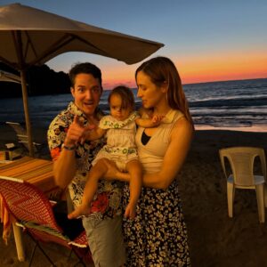 Becca Scott Instagram - Giving hella thanks for my wonderful family and celebrating them in México 🇲🇽