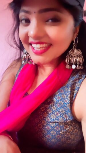 Bharti Jha Instagram - Fas gaye Jija ji 😂😂#instagood #instagram #instafit #comedy #comedian #viralvideos