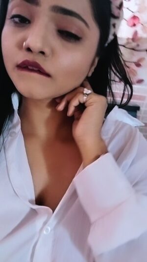 Bharti Jha Instagram - 😍😍#instagood #viralreels #reelsinstagram #viralvideos #insta #post
