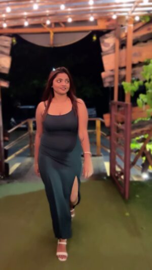Bharti Jha Instagram - Bcz trending 🫰🥰. #instagood #reelitfeelit #viral #explore #reels