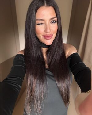 Borisa Tyutyundzhieva Instagram - 🐣 #9months