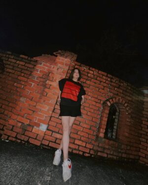 Chen Liping Instagram - After a cuppa ☕ from Day to Night 🌞🌛❤️
An impromptu of Daylight to Spotlights ✨✨✨ 

#Impromptu #Model
#TestShot #FlashMode #Exposure-0.7
#PTL
