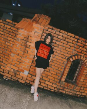 Chen Liping Instagram - After a cuppa ☕ from Day to Night 🌞🌛❤️
An impromptu of Daylight to Spotlights ✨✨✨ 

#Impromptu #Model
#TestShot #FlashMode #Exposure-0.7
#PTL