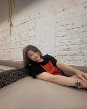 Chen Liping Instagram - After a cuppa ☕ from Day to Night 🌞🌛❤️
An impromptu of Daylight to Spotlights ✨✨✨ 

#Impromptu #Model
#TestShot #FlashMode #Exposure-0.7
#PTL
