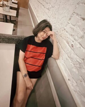 Chen Liping Instagram - After a cuppa ☕ from Day to Night 🌞🌛❤️
An impromptu of Daylight to Spotlights ✨✨✨ 

#Impromptu #Model
#TestShot #FlashMode #Exposure-0.7
#PTL