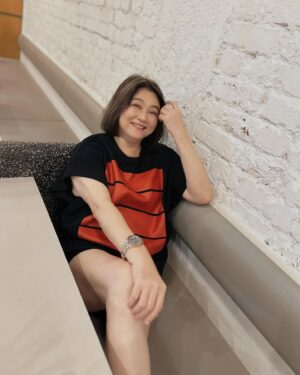 Chen Liping Instagram - After a cuppa ☕ from Day to Night 🌞🌛❤️
An impromptu of Daylight to Spotlights ✨✨✨ 

#Impromptu #Model
#TestShot #FlashMode #Exposure-0.7
#PTL