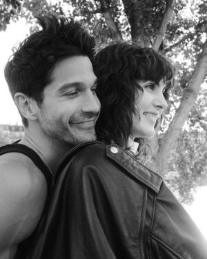 Claire Chust Instagram - Seine de ménage (oui je la fais)
📸 @dewaelpage 
🤍 @vinniedargaud