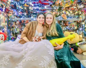 Clare Grant Instagram - Congratulations to @lisabertagna & @logan.hanna.sounds!!! What an honor it was to marry one of my oldest and dearest friends to a man who absolutely adores and cherishes her. Lisa, my love, my most magical friend, thank you for trusting me with this sacred duty. It was a magical winter dream- just like you. ✨