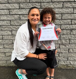 Dame Valerie Adams Instagram - Mālo e ako Tava Leka😘🙏🏽 .It truly has taken a whole village, and we appreciate every single one of you. A huge shoutout to son’s Learning Assistant teacher, Karen, and Molly. One year down, 12 more to go! 😅📚👌🏾

#juniorprizegiving #highachievinginliteracy