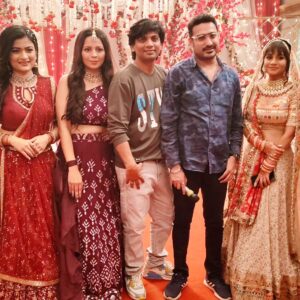 Damini Dave Instagram - Waha waha ramji ....coming soon #directionchoreography #choreography❤️ #danceseq @tanvi.dogra @ayushibhatia96 @idharttibhatt @mehta_lakshmi @daminidave08 @doppawangupta