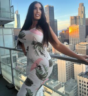 Daniielle Alexis Instagram - ✨💫🤍 🕊️
