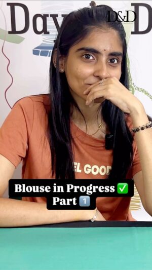 Dayalu Shemmozhi Instagram - Guess the blouse🙈

#fashion #tailoring #tips #onlineclasses #dayaludesigns