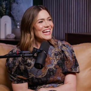 Debra Jo Rupp Instagram - New episode of #ThatWasUs just dropped! 🥳 Even though we're chatting about S2E7, "The Most Disappointed Man" we know you won't be disappointed because a special guest joins us to chat! You know her, you love her...it's @Debrajorupp! Watch on YouTube and listen wherever you get your podcasts! 🎙️#thisisus