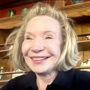 Debra Jo Rupp Instagram - New episode of #ThatWasUs just dropped! 🥳 Even though we're chatting about S2E7, "The Most Disappointed Man" we know you won't be disappointed because a special guest joins us to chat! You know her, you love her...it's @Debrajorupp! Watch on YouTube and listen wherever you get your podcasts! 🎙️#thisisus