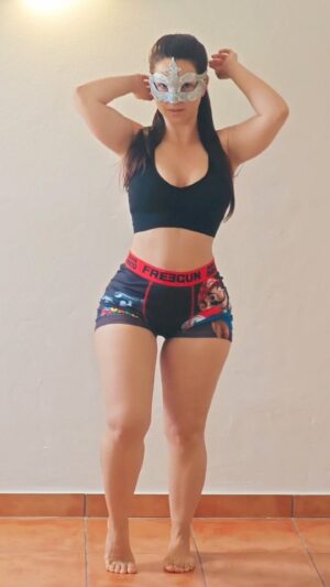 Diana Melancia Instagram - "La la la la la" 🎶🎵 ♥️☀️♥️☀️

#dance #dancechallenge #dancadoventre #boxers #loveme #fitnessmotivation