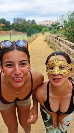 Diana Melancia Instagram - 😁Marca amigos e não digas nada🤫
😁Tag friends and dont say nothing🤫

#prank #pranks #funny #fyp #meme #run #girls #
