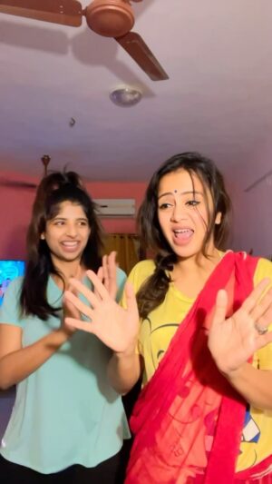 Dipshi Blessy Instagram - Madom idhu action madom 🤣🤣🤣🤣🤣 @anjana_rangan