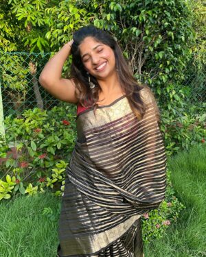 Dipshi Blessy Instagram - Black saree nga avlodhan ! 🖤