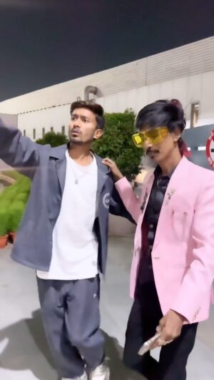 Dolly Chaiwala Instagram - Esse kon chai pilata hai 😜🤣 
.
.
#tijara_vines01 #dollykitapri