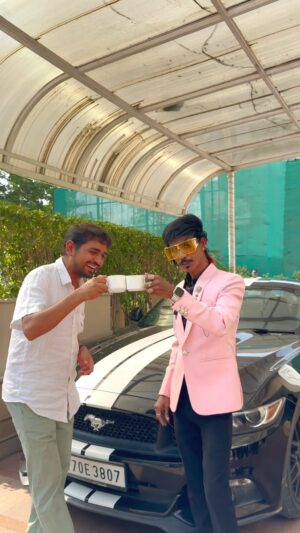 Dolly Chaiwala Instagram - Mr Indian hacker ☕️ Dolly Ki Tapri Nagpur 
.
.
.
.
.
.
.
.
.
.
.
.
.
.
.
.
#dollykitapri #dollykitaprinagpur #dollychaiwala #mrindianhacker #youtuber #power #trending #trend #trendingnow #viral #viralreels #viralvideos #viralreel #reels #reelsinstagram #reelitfeelit #reel #explore #explorepage