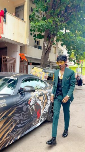 Dolly Chaiwala Instagram - Tiger 🐅🐯
.
.
.
.
.
.
.
.
.
#dollykitapri #dollychaiwala #tiger #car #supercar #king #stylish #vlogger #viral #trending #reels #trend #trendingnow #explore #reelitfeelit #reelkarofeelkaro #motivation #kids