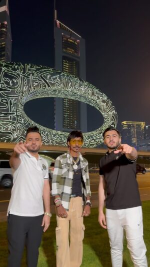 Dolly Chaiwala Instagram - Uchai pe Sirf Wo hi pochte hai 🔥
.
.
.
.
.
.
.
.
.
#dollykitapri #dollychaiwala #dollykitaprinagppur #dubai #dubai🇦🇪 #dubailife #motivation #motivationalquotes #motivational #inspirationalquotes #inspiration #viral #trending #trendingnow #trend #viralreels #reels #reelsinstagram #reelitfeelit #reelkarofeelkaro