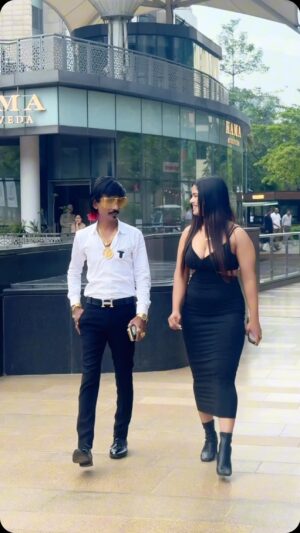 Dolly Chaiwala Instagram - Dil Mera ❤️
.
.
.
.
.
.
.
.
.
#dollykitapri #dollykitaprinagpur #dollychaiwala #dilmera #gururandhawa #shahkot #newsong #reels #reelsinstagram #reelitfeelit #reelkarofeelkaro #reelinstagram #reelsvideo #reeltoreel #trending #trendingreels #trendingnow #trendingsongs #explore #viral
