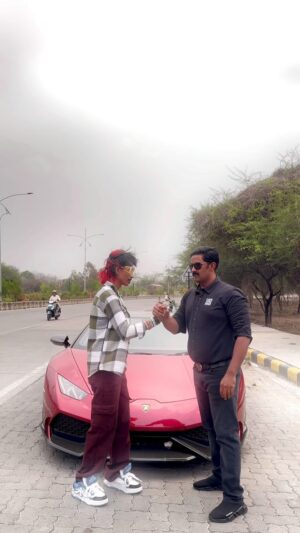 Dolly Chaiwala Instagram - Best Sunday spent with my Lamborghini Bro @saboonishant ❤️
.
🎥Edit :- @rahul_naidu.yt 
.
.
.
.
.
.
.
.
.
.
.
#dollykitapri #dollychaiwala #dollychai #nagpur #lamborghini #lambo #love #supercar #viral #viralreels #viralvideos #virals #trending #trend #trendingnow #trendingreels #reelsinstagram #reels #reelitfeelit #reelviral #reelindia #explore #explorepage