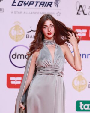 Dona Emam Instagram - @scenestyled LIVE from the Cairo International Film Festival closing ceremony at the Cairo Opera House. 

بعد ١٠ أيام من الأفلام والمحاضرات واللقاءات وصلنا لختام مهرجان القاهرة السينمائي 
النهارده هنكون معاكم لحظة بلحظة وهننقل ليكم كل التفاصيل

🎥@scenestyled