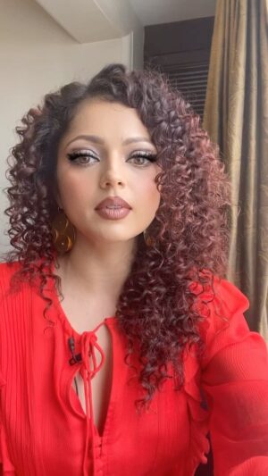 Drashti Dhami Instagram - I DNT USE FILTERS !!!!! 😎🤣🫣