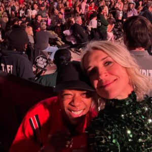 Ever Carradine Instagram - I think I kept taking pictures so I’d remember the night, but honestly, how could I ever forget it. Thank you @taylorswift for the show of a lifetime. It’s the end of an Era, and I can’t wait to see what’s next. 💕

#taylorswift #erastour #etastourtoronto