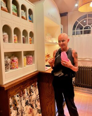 Gail Porter Instagram - Enjoying the sweet life at @guesthousehotels 🍬beautiful new boutique hotel in Brighton