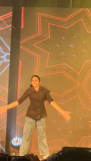 Gouri Gadhuzz Instagram - 😍💫 #schoolannualday