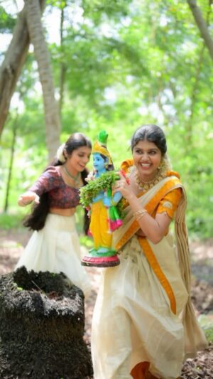 Gouri Gadhuzz Instagram - Hey krishna🌼🙏#lordkrishna💕 #vishuspecial 
Dop: @abhishek_manglavil ✨
Mua: @makeover_by_archana 💄
Jewel: @planetjewel 💫
Outfit : @fashion_volks ❤️‍🔥

#fyp #nivy #nivyynivedya
