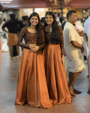 Gouri Gadhuzz Instagram - Blessed🙏 #guruvayoortemple 

#fyp #nivy #nivyynivedya