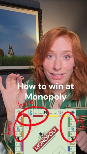 Hannah Fry Instagram - Wishing you a holiday that is joyful, jolly, and undefeated 🎄💰